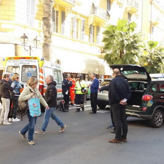 Ventimiglia: donna di 88 anni investita sulle strisce in via Roma, trasportata in ospedale a Bordighera