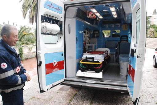Elezioni Amministrative: trasporto al seggio per chi deambula con difficoltà a cura della Croce Rossa