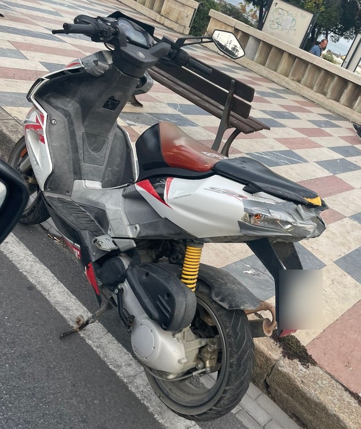 Sanremo: pedone attraversa la strada in corso Imperatrice e viene investito da uno scooter