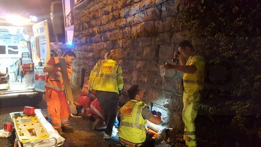 Santo Stefano al Mare: scontro auto-moto sull'Aurelia, 29enne di Costarainera portato in ospedale (Foto)