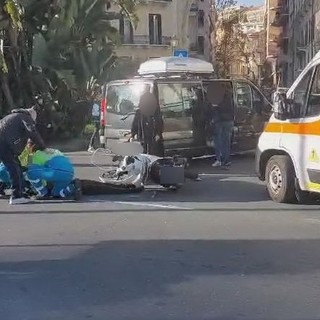 Sanremo: scooter si scontra con un Van, 18enne in codice rosso al 'Santa Corona' (Foto e Video)