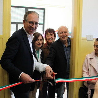 Sanremo: inaugurata oggi pomeriggio la nuova biblioteca della scuola Media 'Nobel' di Coldirodi (Foto e Video)