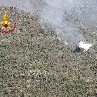 Ventimiglia: dichiarato spento l'incendio sul monte Grammondo divampato 8 giorni fa