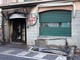 Riva Ligure: un attentato incendiario ha provocato il rogo che ha parzialmente distrutto la Farmacia dell'ex Sindaco Franco Nuvoloni (Foto e Video)