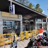 Sanremo: incendio della sartoria in corso Imperatrice, ancora tutto fermo e tra poco sono passati due mesi (Foto)