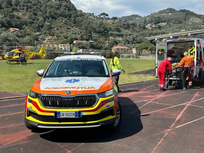 Camporosso: cade da cavallo, 43enne trasportata in elicottero al Santa Corona di Pietra Ligure