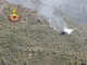 Incendio in Val Roya, proseguono le operazioni di spegnimento: operativi un Canadair e due elicotteri regionali (Foto e Video)