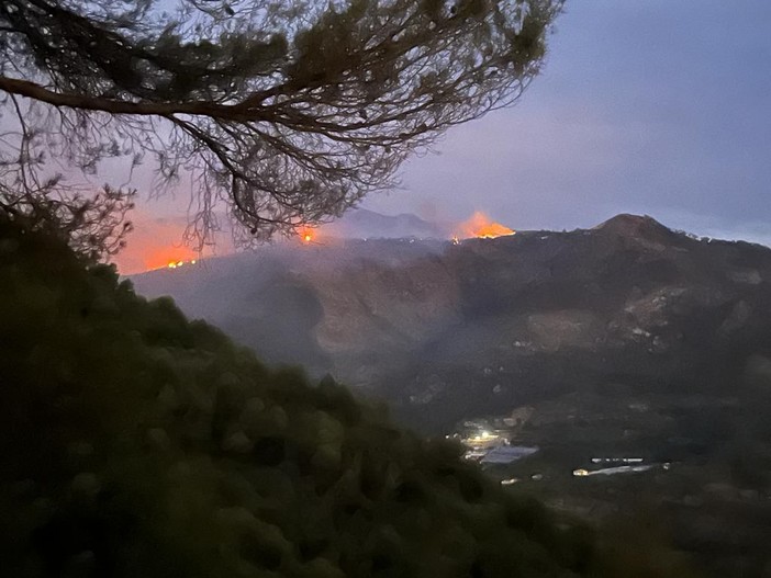 L'incendio di stanotte