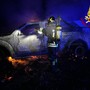 Ventimiglia: auto distrutta da un incendio in frazione Latte, intervento dei Vigili del Fuoco