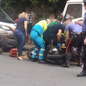 Sanremo: ryder cade con lo scooter in corso Matuzia, 51enne trasportata in ospedale (Foto)