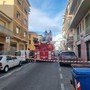 Sanremo: incendio su un terrazzo di via Martiri della Libertà, intervento dei Vigili del Fuoco (Foto)