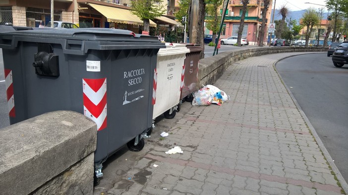 Ventimiglia: differenziata, alcuni atti di inciviltà denotano ancora una scarsa familiarità con il ‘porta a porta’