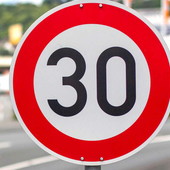Limite di 30 km/h nei centri urbani: a Taggia c'è già, il Sindaco &quot;Stiamo pensando anche ad altre vie&quot;