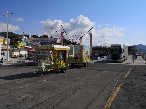 Il luna park si sposta in calata Anselmi