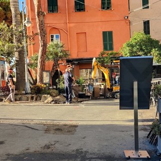 Sanremo: lavori a ridosso del weekend nella piazza della movida, commercianti sul piede di guerra