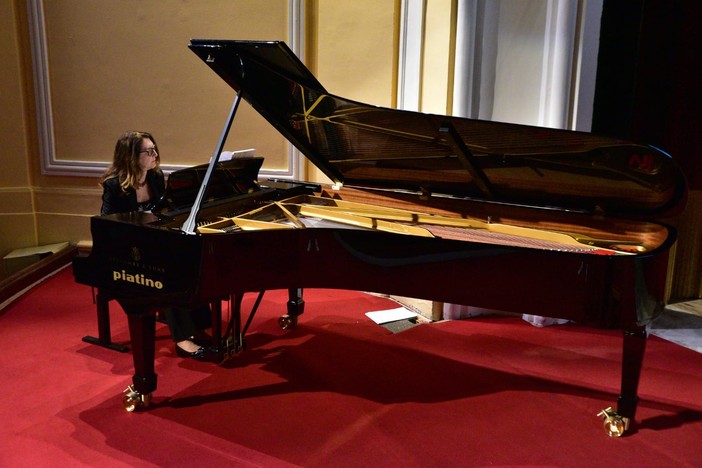 Bajardo: con il concerto di domani cala il sipario sulla rassegna pianistica 'Salotto Bösendorfer'