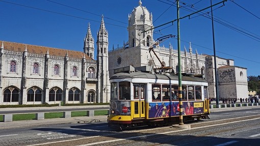 Vacanze all'estero: Lisbona tra le destinazioni più amate del momento