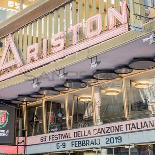 Crea falso dominio web per accreditarsi al Festival di Sanremo: denunciato 43enne napoletano