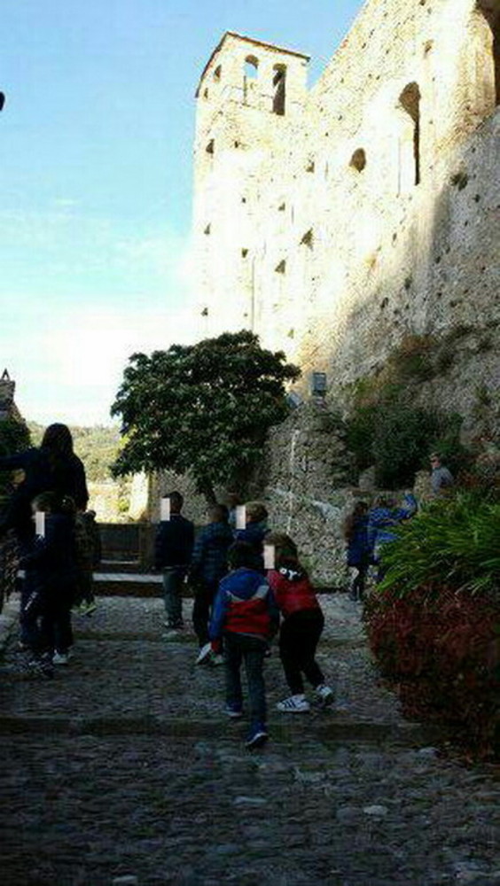 Ventimiglia: per la giornata contro la violenza sulle donne a scuola la storia di Lucrezia di Dolceacqua