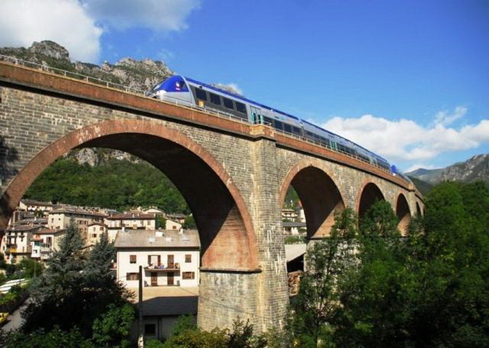 Dimostriamo di essere una provincia che fa squadra: manca un giorno alla fine del concorso del Fai, facciamo vincere la ferrovia Cuneo-Nizza?