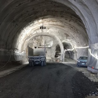 Tunnel sul Colle di Tenda, lo stato dei lavori a pochi giorni dalla riapertura impossibile
