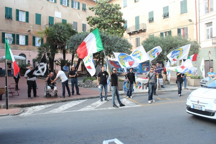 Imperia: &quot;La Destra&quot; di Storace in piazza contro il Governo Monti. Ramini: siamo pronti a correre alle prossime elezioni amministrative