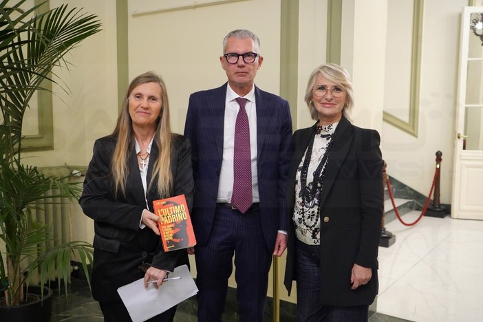 Sanremo: ieri per i 'Martedì Letterari' la presentazione del nuovo libro di Luca Ponzi (Foto e Video)