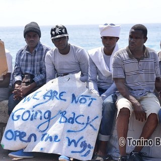 Emergenza migranti in Liguria: arrivati a Genova 50 profughi, altri 10 arriveranno nell'imperiese