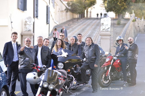 Sanremo: matrimonio seguito da un corteo di motociclisti, oggi sposi Alberto Accatino e Federica Traverso