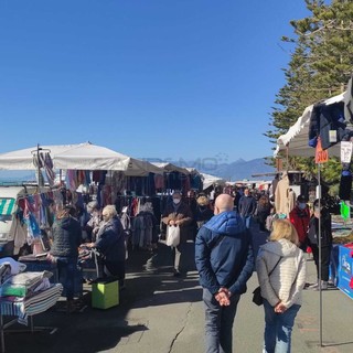 Il mercato di Bordighera