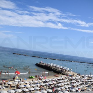 Ferragosto da 'sold out' in tutta la provincia di Imperia: i commercianti confermano andamento positivo per agosto (Foto)