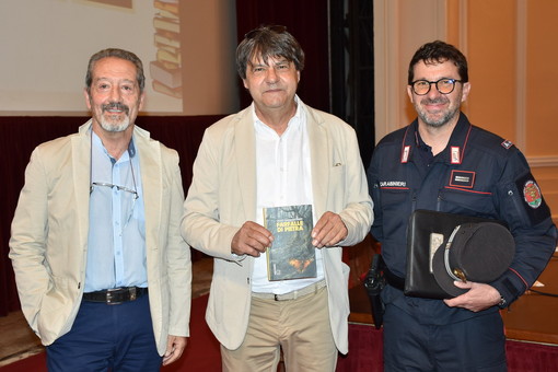 Ai 'Martedì Letterari' il libro di Giulio Geluardi svela il prezioso lavoro dei Carabinieri della Tutela Forestale