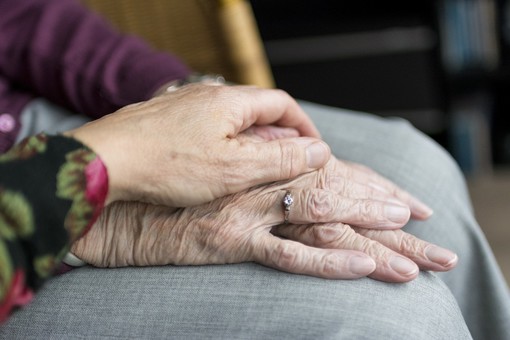 Camporosso, festa dei nonni: domenica pranzo solidale di Scuola di Pace e Arci regionale