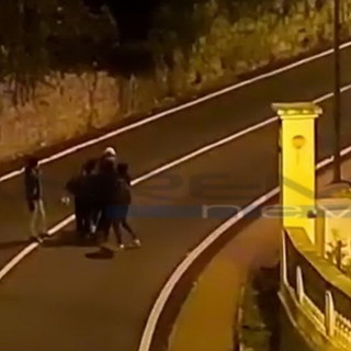 Ventimiglia: scorribande notturne di migranti a Ponte San Luigi, i residenti chiedono un intervento (Video)