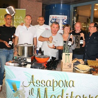 Moac 2019: ancora un grandissimo successo per gli show cooking di “Assaporando Mediterraneo” della Cna Imperia con l’Associazione Ristoranti della Tavolozza ed Edizioni Zem.