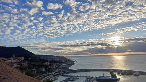 Giornata del turista, a Ventimiglia giro in barca gratis lungo il litorale (Foto)