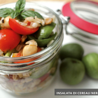 MercoledìVeg di Ortofruit: oggi prepariamo l’Insalata di Cereali, Nergi e Ceci