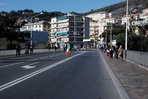 Imperia: il commento de 'La Talpa e l'Orologio' sulle manifestazioni di questi giorni in città