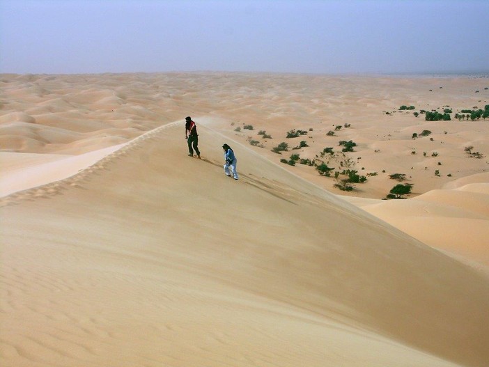 Sanremo: stasera, speciale serata di multivisioni tra i deserti di Marocco, Mauritania, Tunisia, Libia, Giordania, Cina e Mongolia