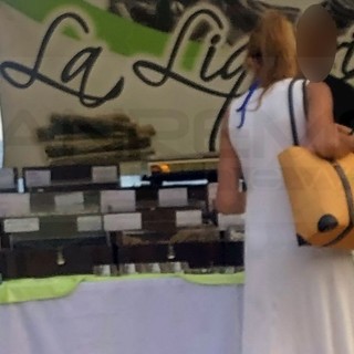 Sanremo: i mercatini di corso Imperatrice non rispetterebbero i dettami del bando, il 'mugugno' delle associazioni locali (Foto)