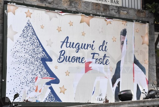 Sanremo: vandalizzato manifesto di auguri del Consigliere Ventimiglia &quot;Vedrò se sporgere denuncia&quot; (Foto)