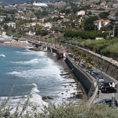 Sanremo: il Comune gioca d’anticipo sull’estate 2023, a bando due spiagge tra le più frequentate della zona