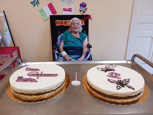 Ventimiglia, Maria Cocciolo spegne 102 candeline: festa alla Fondazione Chiappori (Foto e video)