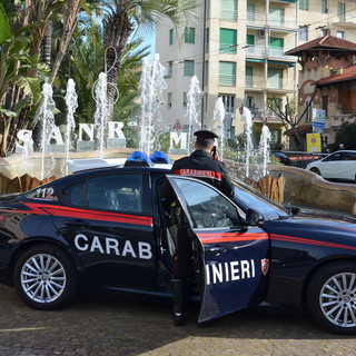Sanremo: ruba in un bed &amp; breakfast, su alcune auto e in un negozio, 23enne arrestato dai Carabinieri