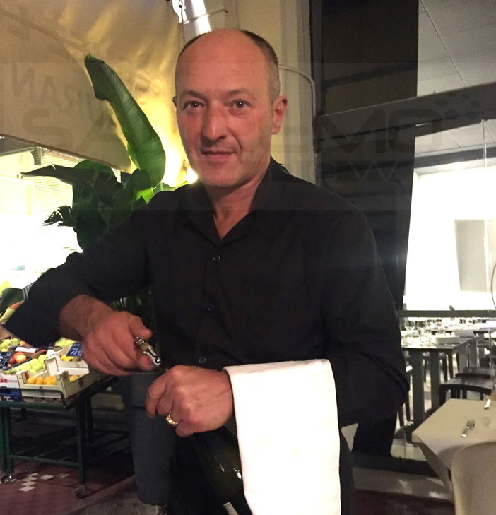 Miglior ospitalità nei ristoranti italiani: un cameriere di Bordighera al secondo posto a livello nazionale