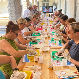 Ventimiglia: 'Mettere le mani in pasta', la soddisfazione del Circolo della Castagnola (Foto)