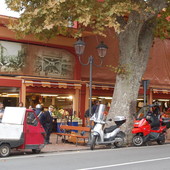 Ventimiglia: mancano i sacchetti dell'umido per i commercianti del Mercato Coperto, problemi per la differenziata