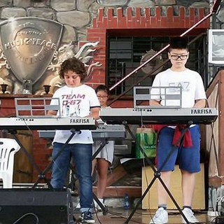 La Musica della Little Big Band della Scuola Media dell'IC 1 Biancheri di Ventimiglia protagonista di solidarietà a Genova