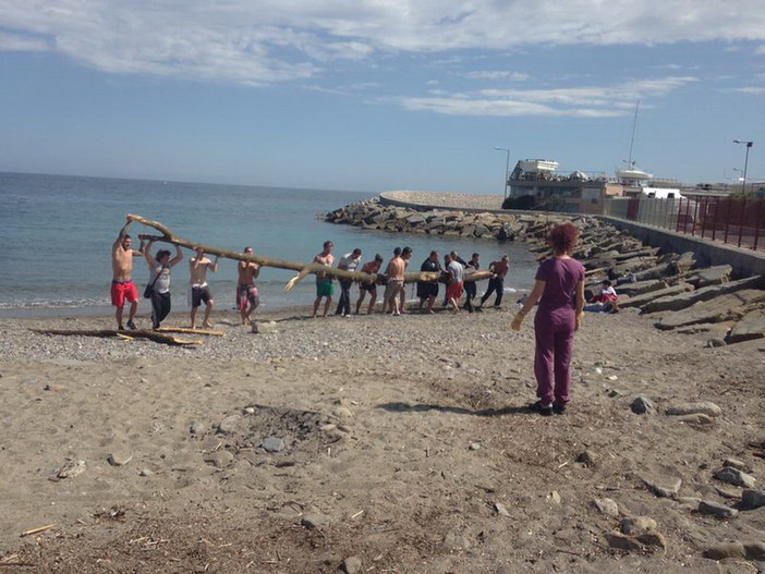 Sanremo sempre più 'dog friendly': i prossimi bandi per le spiagge prevedono gli animali, intanto si sblocca l'arenile dell'Antenna