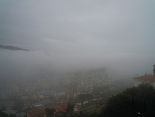 Maltempo sulla nostra provincia: pioggia e nebbia sulla costa, domenica sole ma lunedì torna il freddo